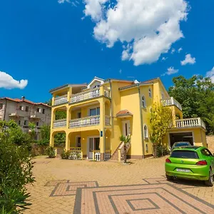 apartments-maslina-crikvenica-51260.primorje-gorskikotar.com/